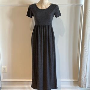 Women’s Short Sleeve T-Shirt Maxi Dress with Pockets! Size S
